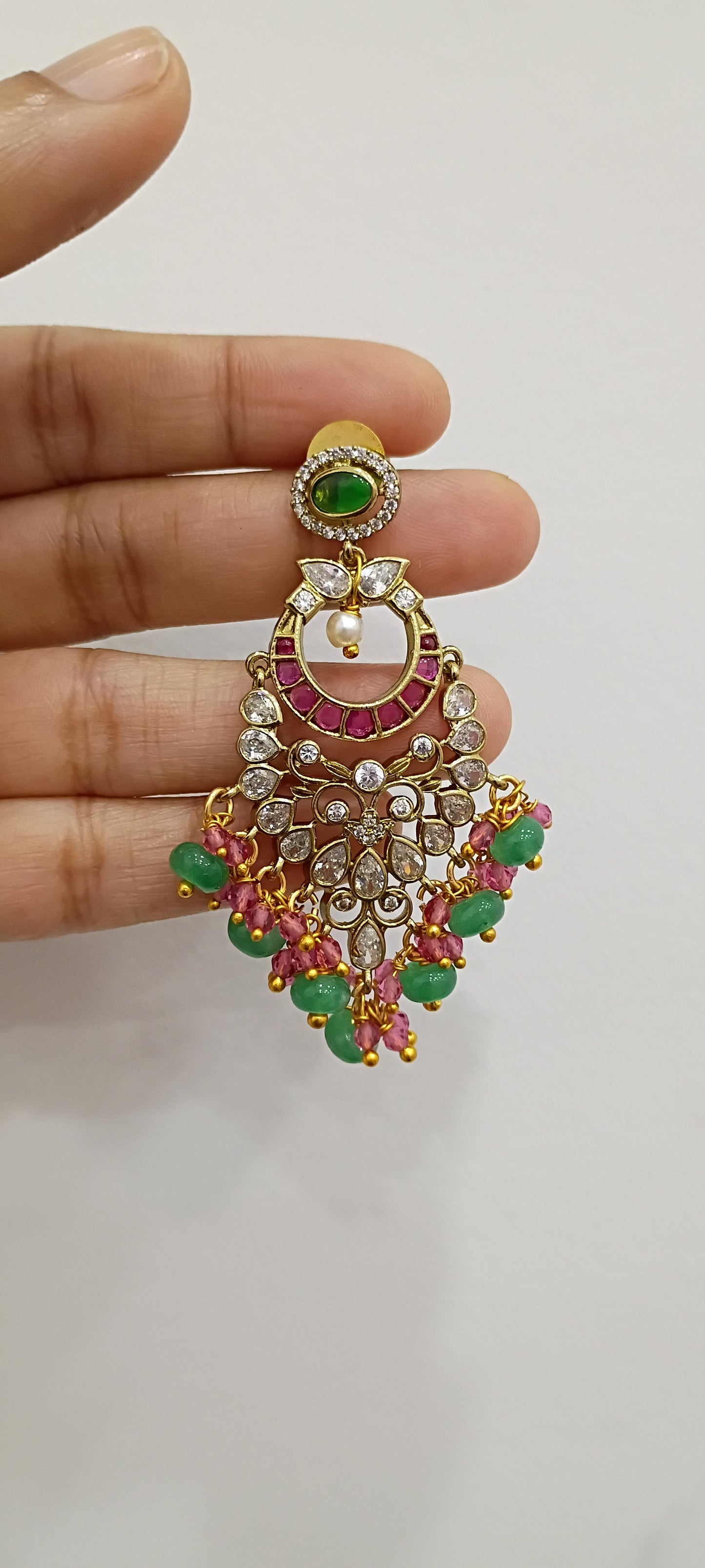 Earrings E28