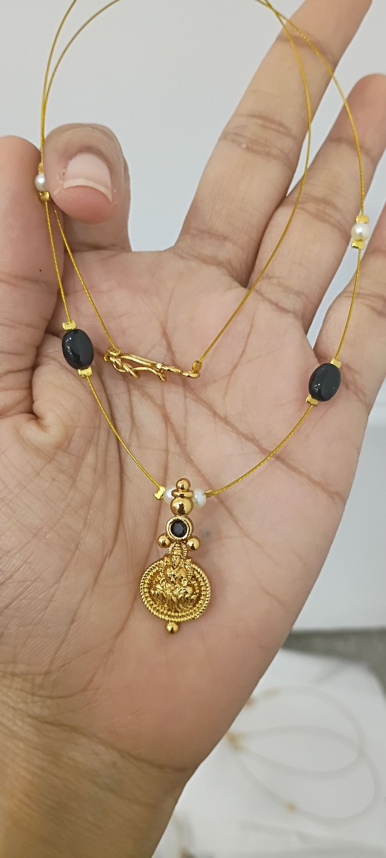 Invisible chain I49 - Black
