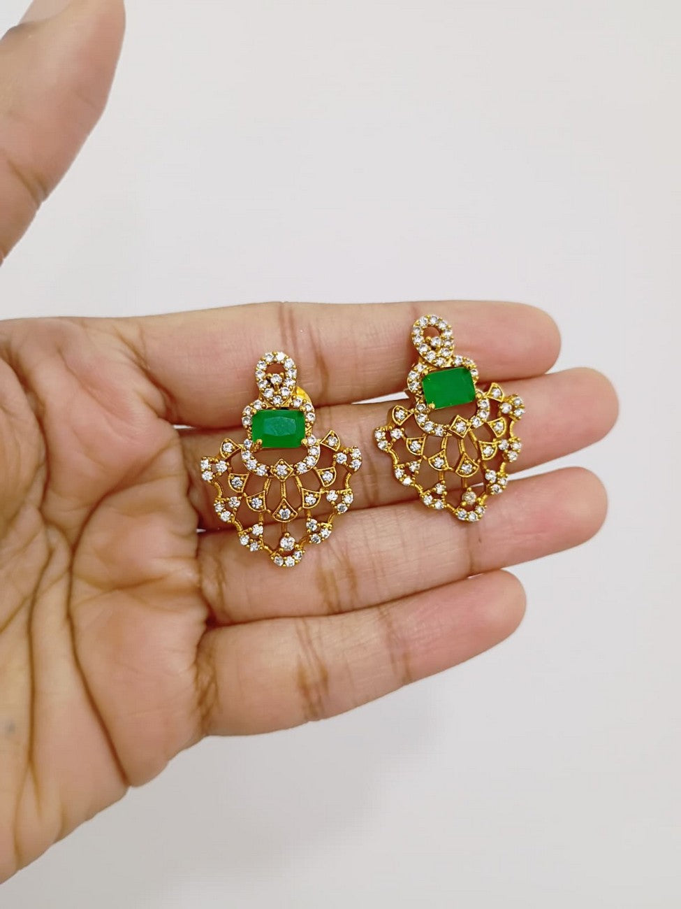 Pendant Set with Ear Rings P27