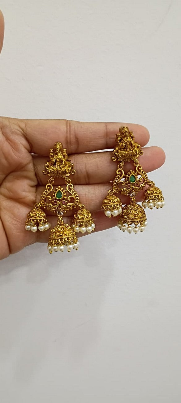 Earrings E116