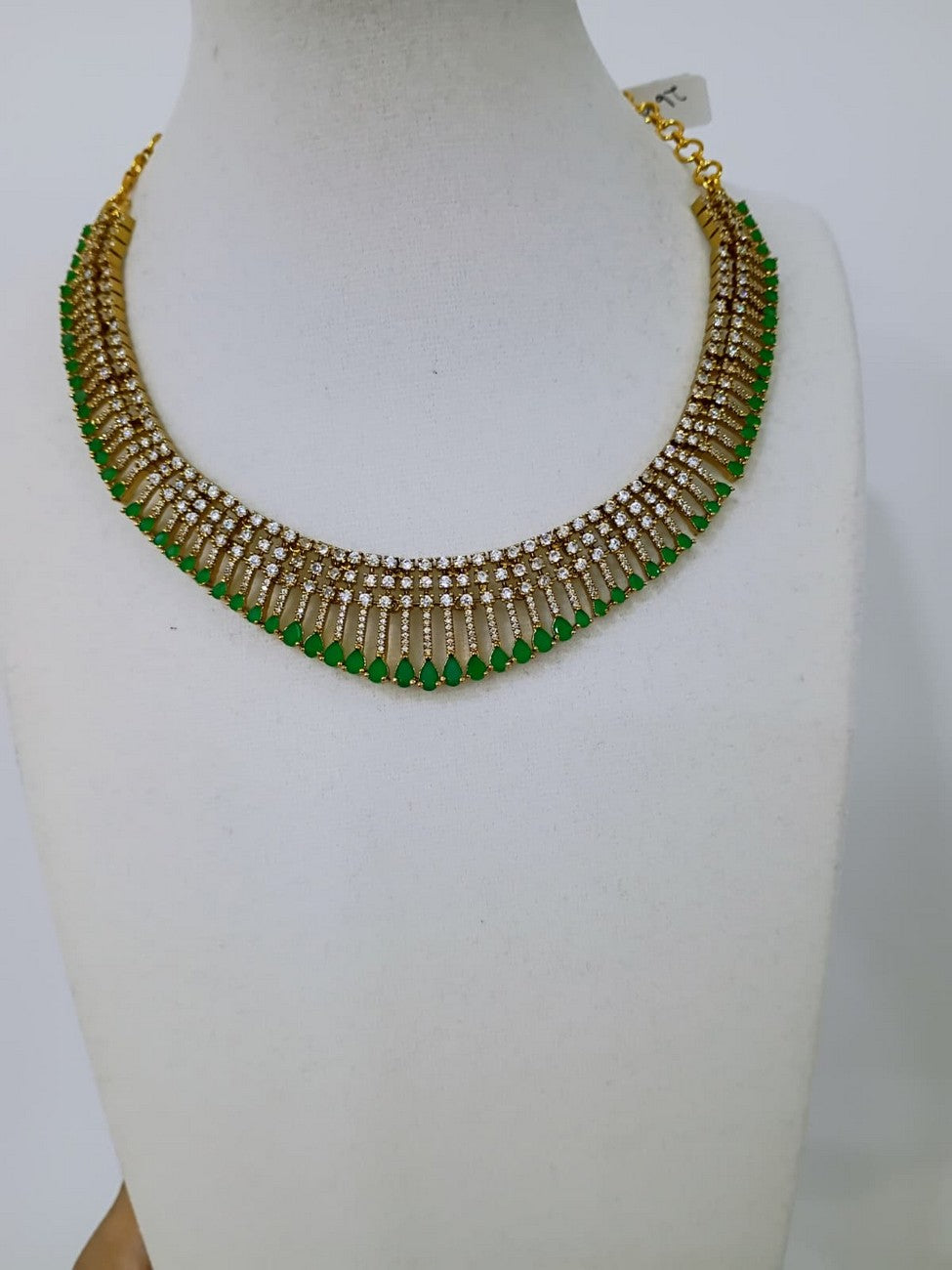 Neckset with Earrings N178