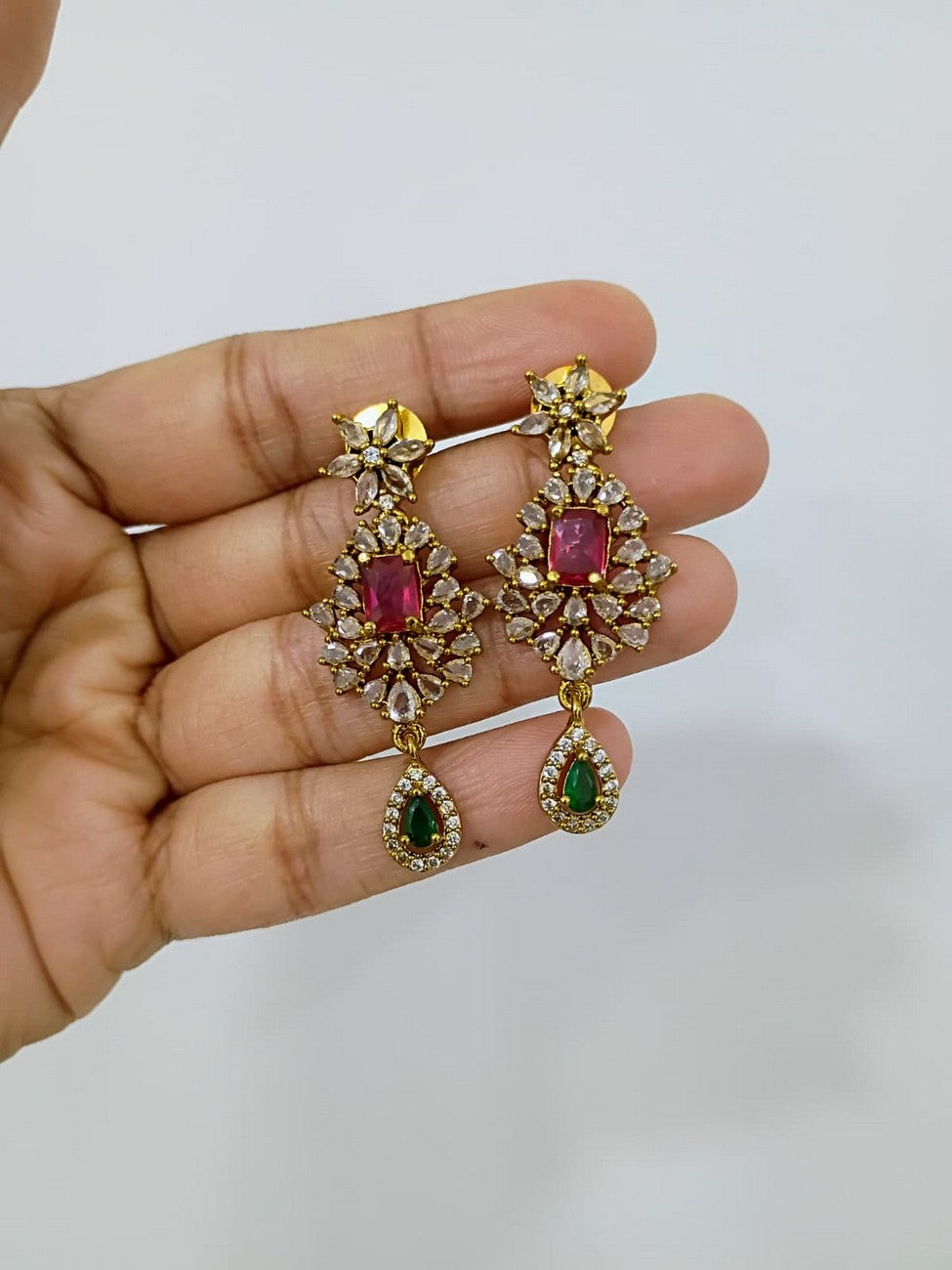 Neckset with Earrings N180