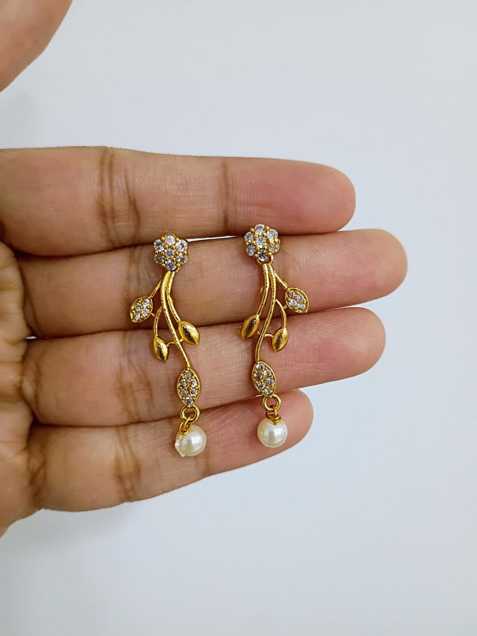 Neckset with Earrings - Removable back chain - N211