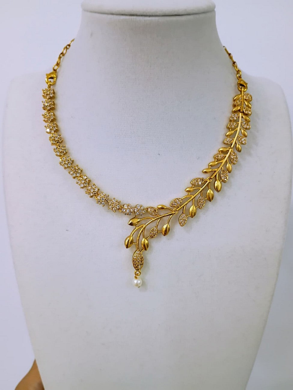 Neckset with Earrings - Removable back chain - N211