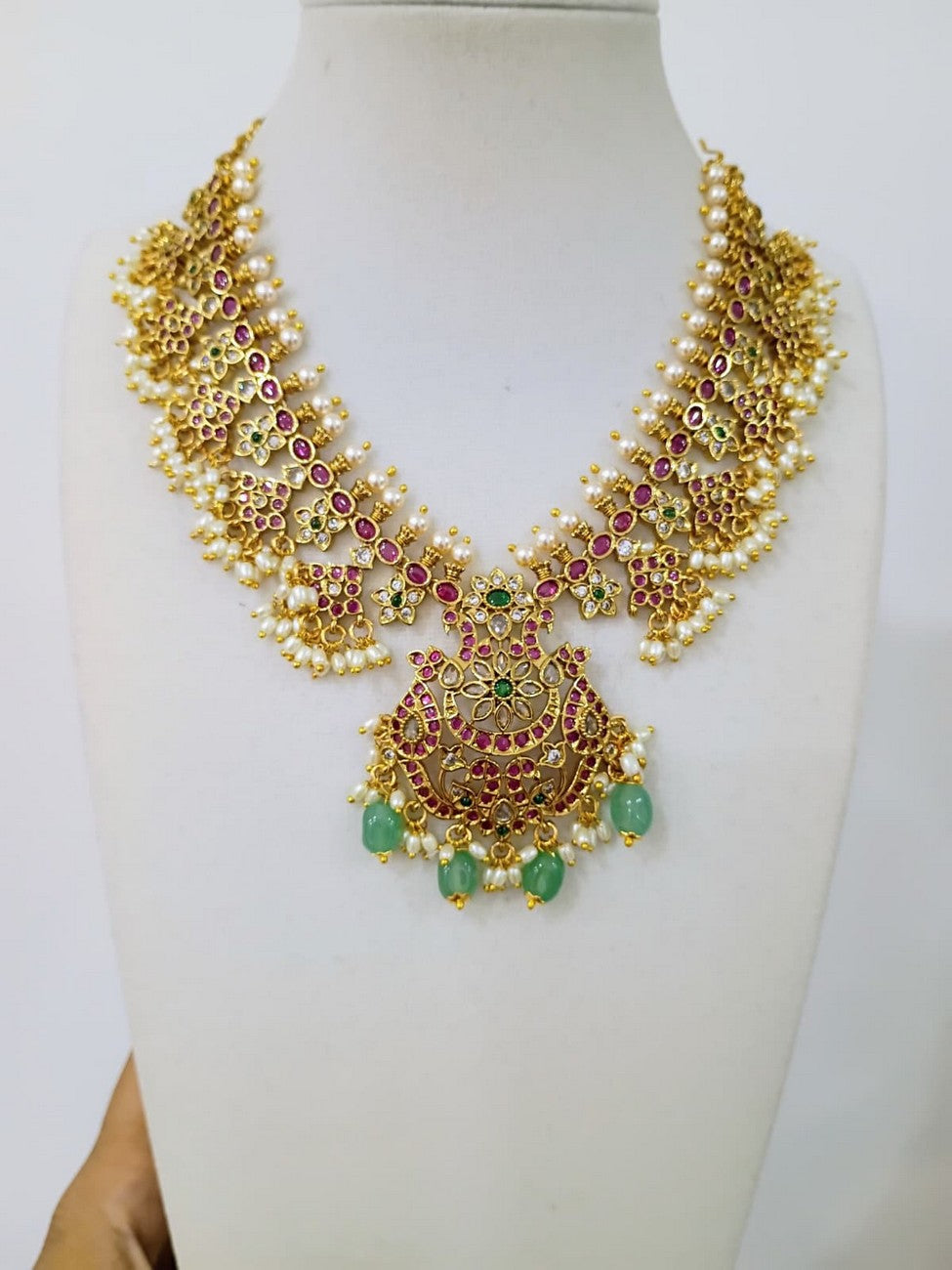 Neckset with Earrings N227