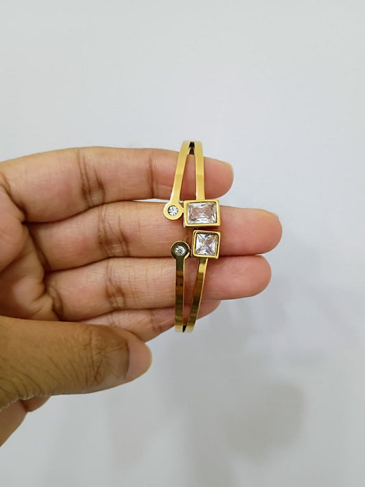 Anti Tarnish openable fits for 2.2, 2.4 size Bracelet - AT13
