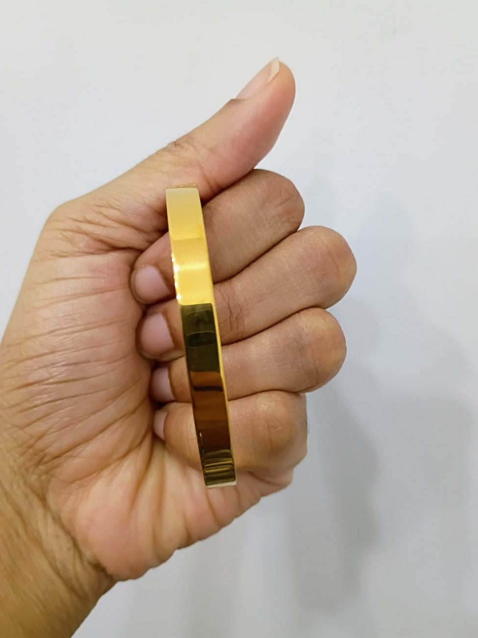Anti Tarnish openable fits for 2.2, 2.4 size Bracelet - AT18