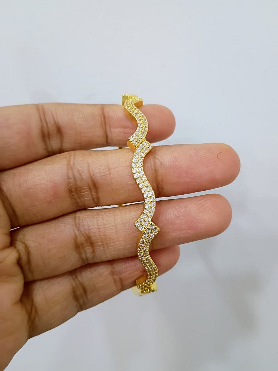 Anti Tarnish openable fits for 2.6, 2.8 size Bracelet - AT19