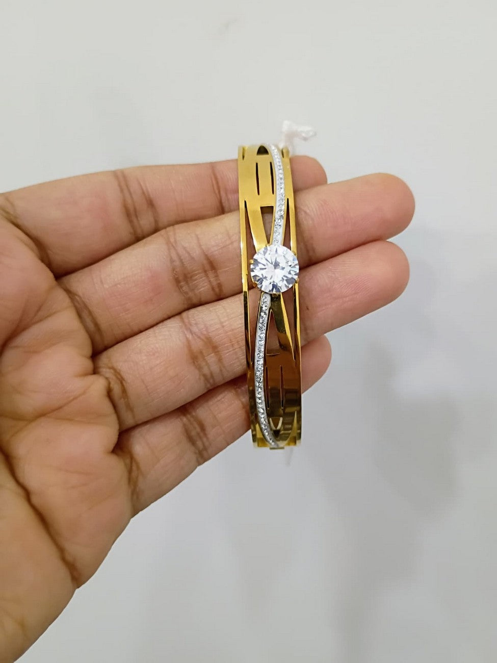 Anti Tarnish openable fits for 2.6, 2.8 size Bracelet - AT20