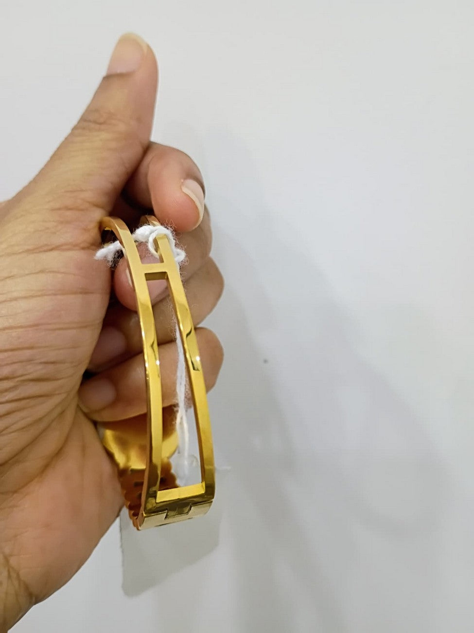 Anti Tarnish Openable Fits for 2.6, 2.8 size Bracelet - AT30
