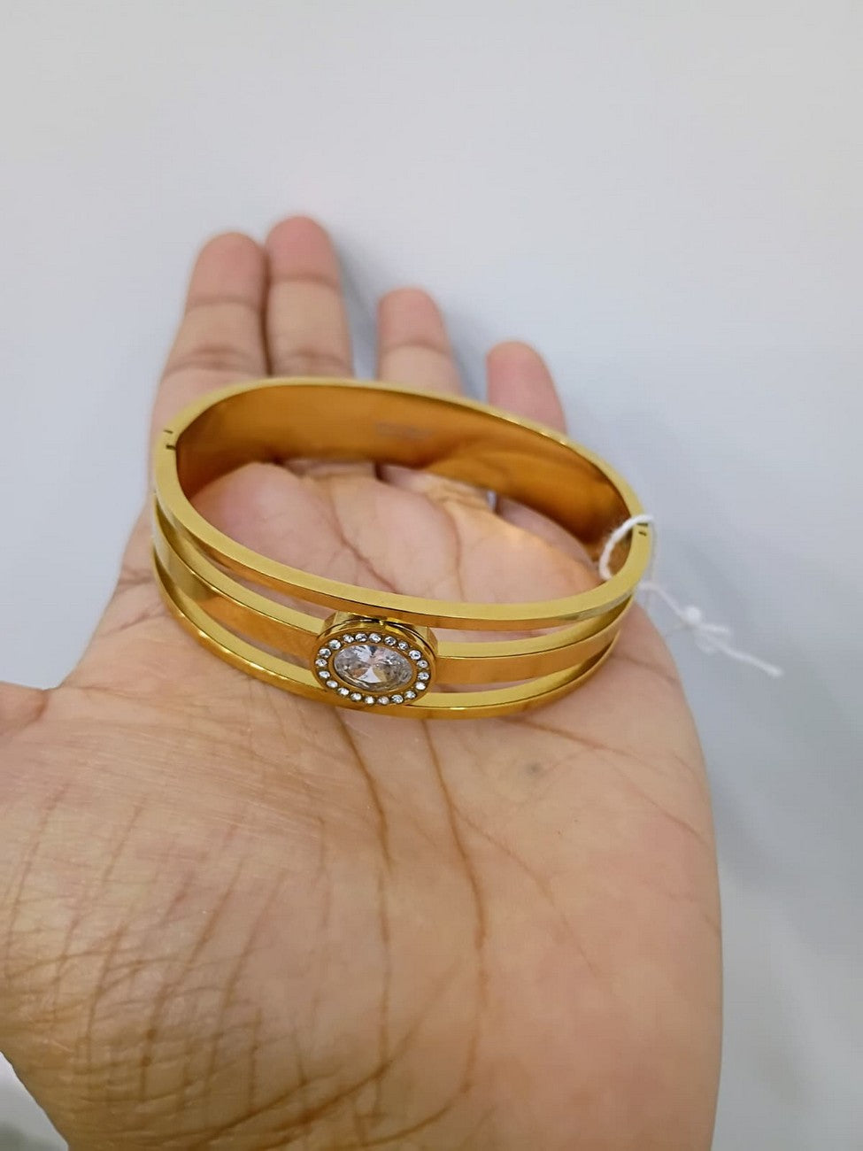 Anti Tarnish Openable fits for 2.2, 2.4 size Bracelet - AT38