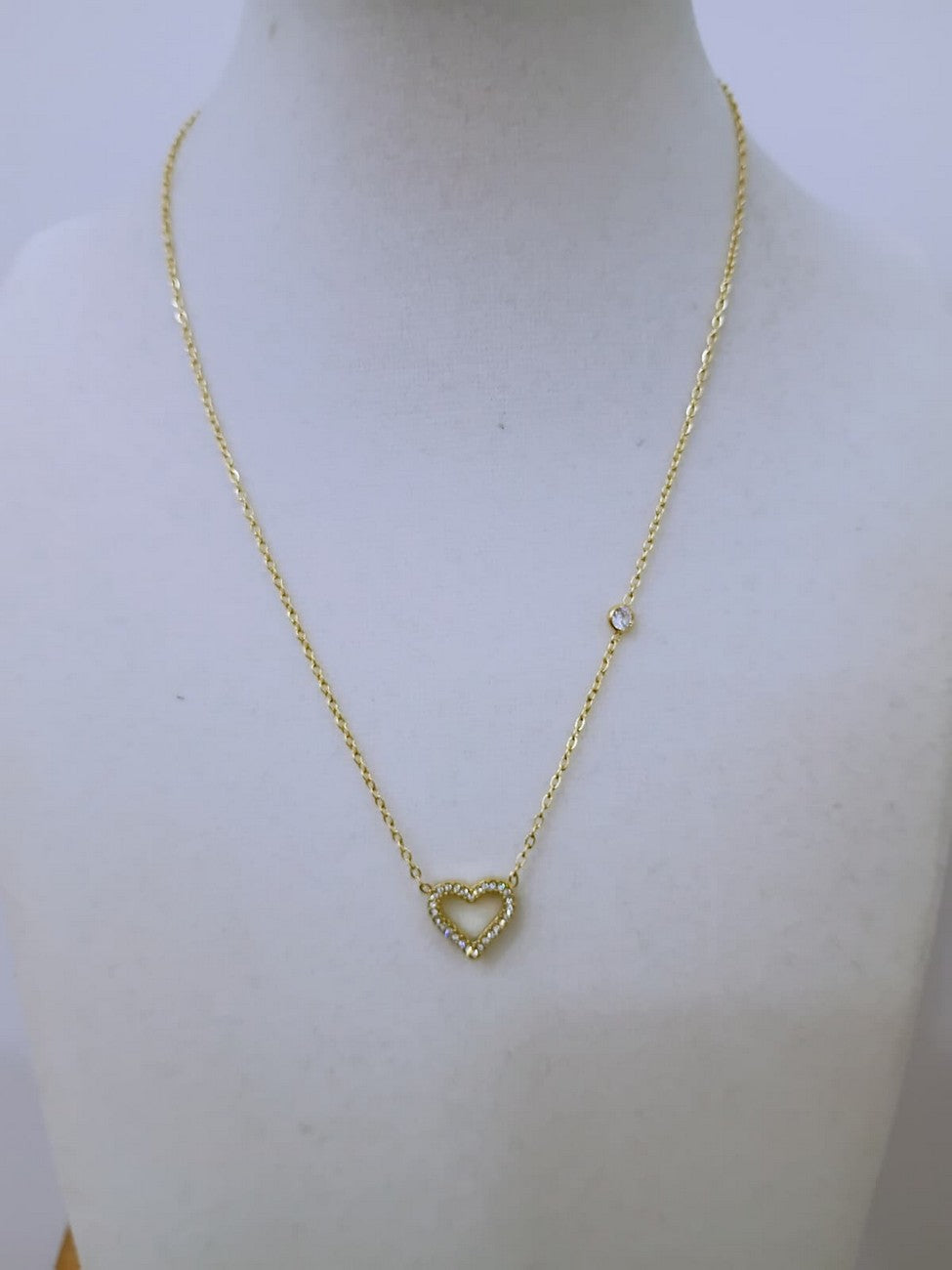 Anti Tarnish Daily wear 18K PVD Gold plated - 16 inches - extends to 18 inches - AT42