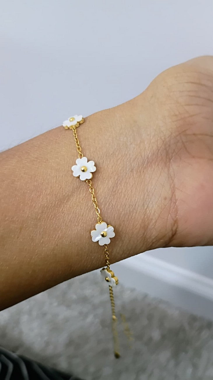 Anti Tarnish Daily wear One size bracelet - Waterproof, 316L - AT51