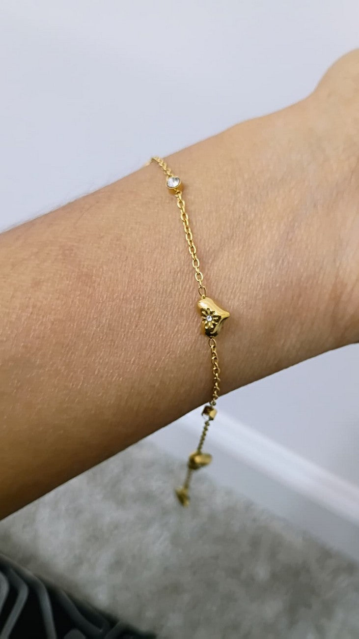 Anti Tarnish Daily wear One size bracelet - Waterproof, 316L - AT52
