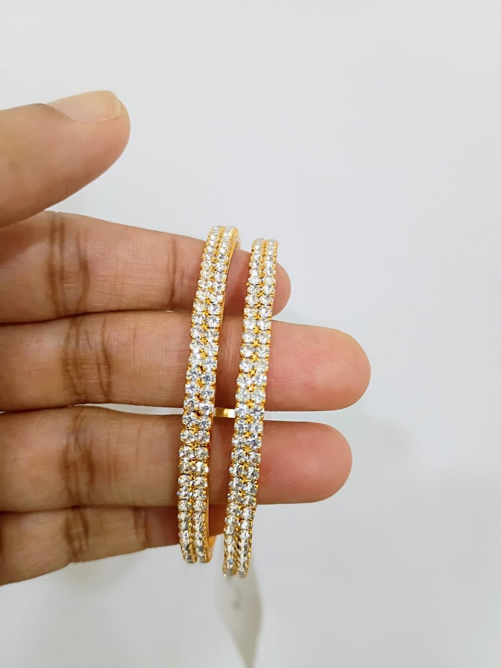 2.4 size bangles B52