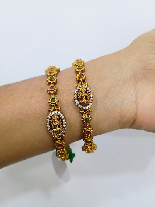 2.4 size bangles B53