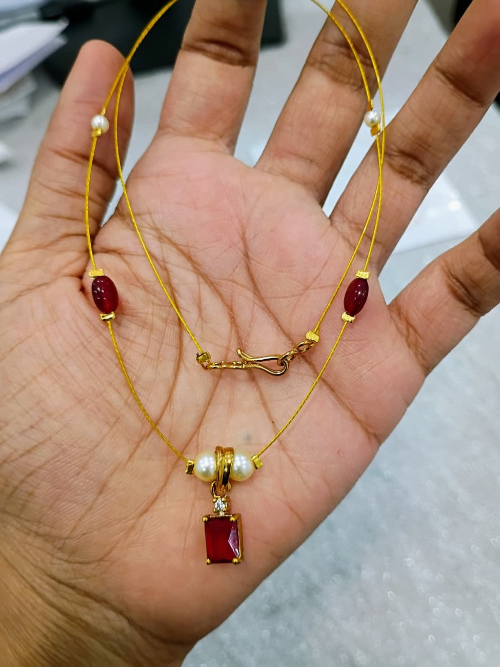 Invisible chain I135