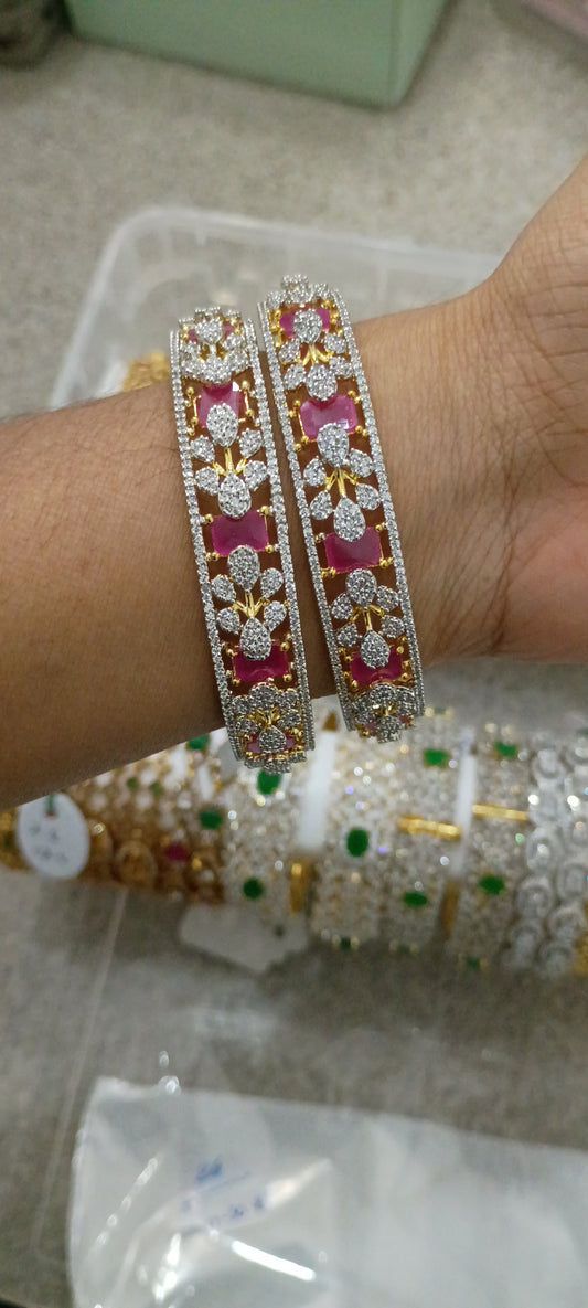2.6 Bangles B18