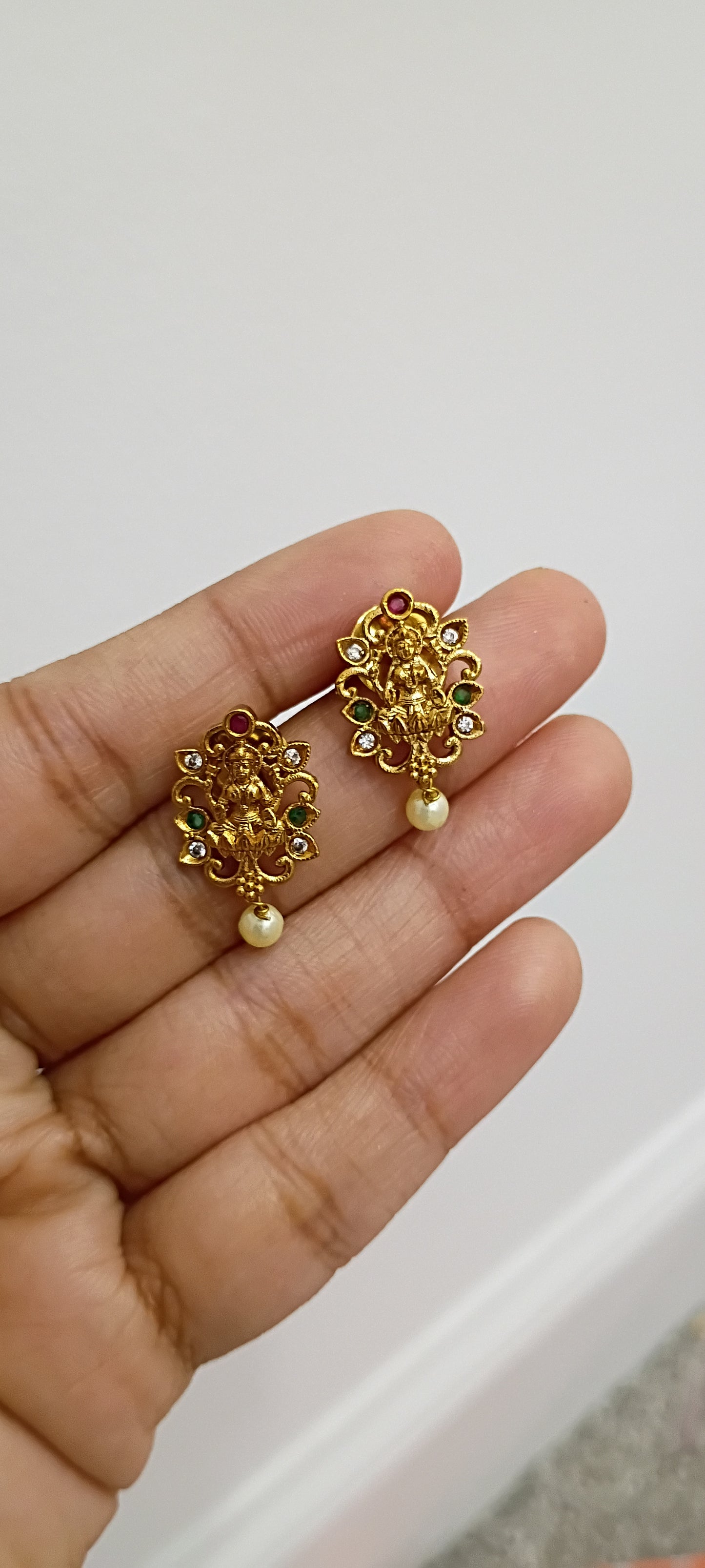 Pendant set with Ear Rings P10
