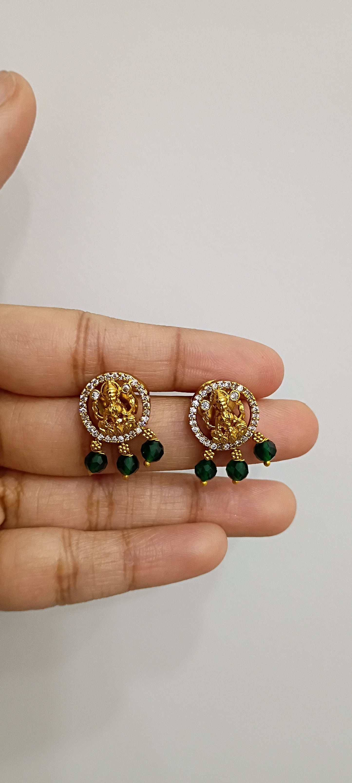 Pendant set with Ear Rings P5