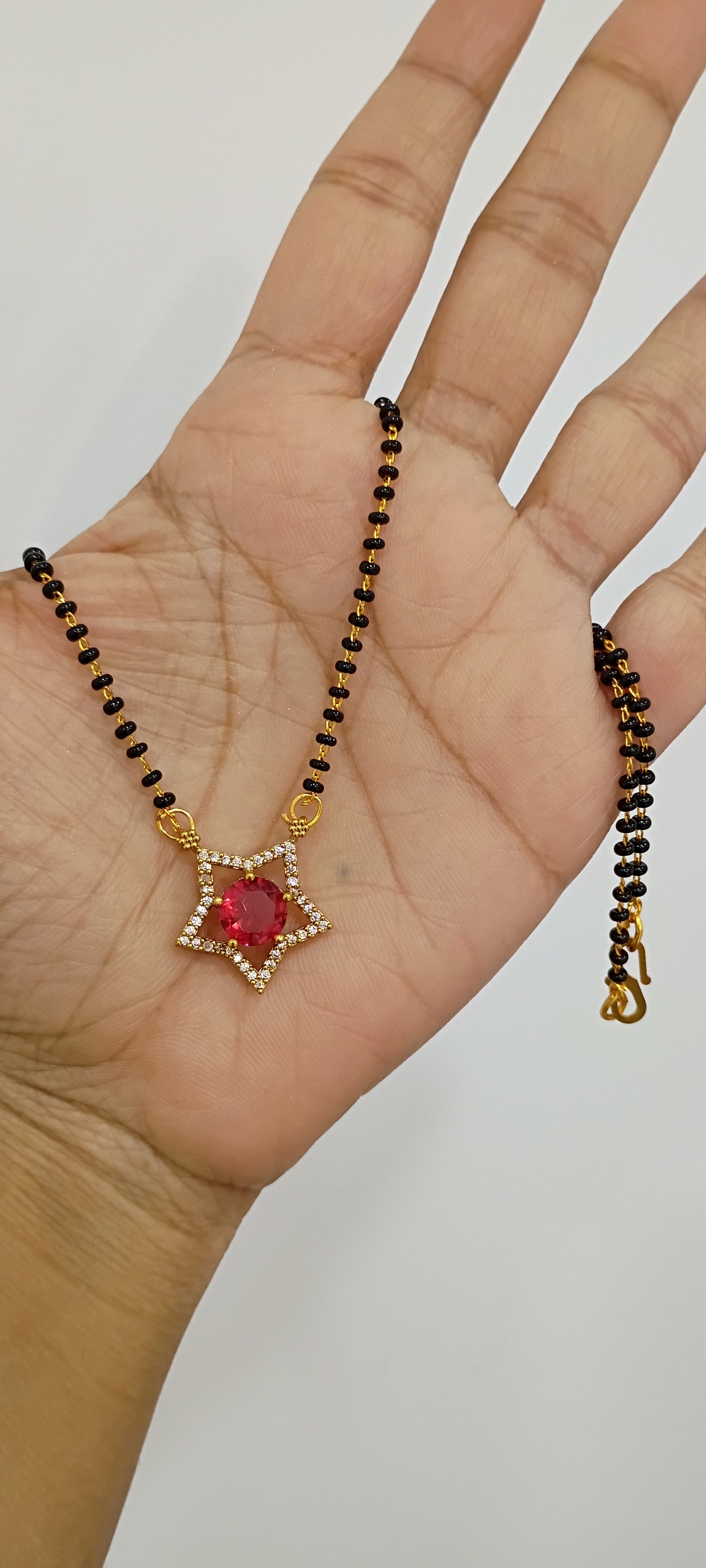 19 inches Black beads chain B11