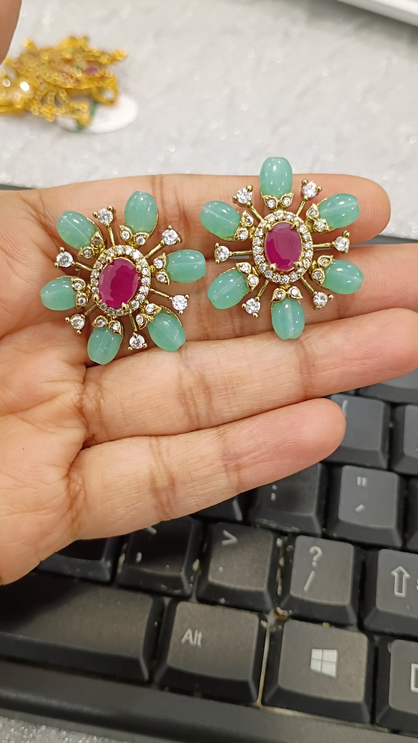Earrings E37