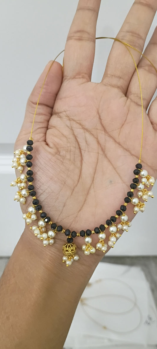 Invisible chain I83