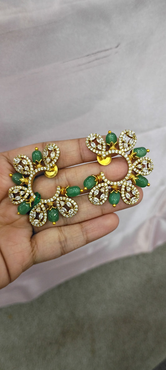 Statement Big Studs E63