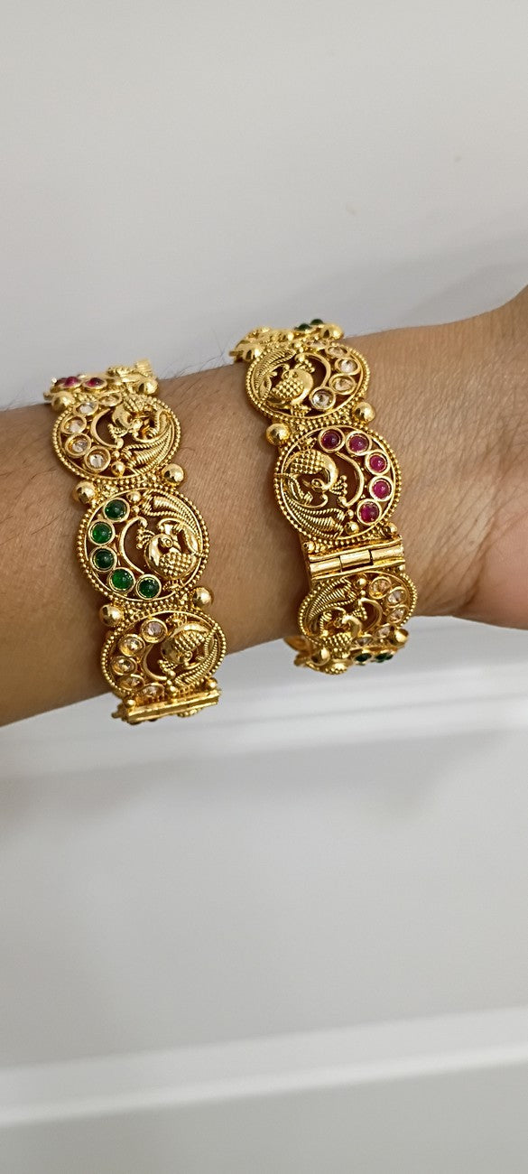 2.4 bangles B46- Openable