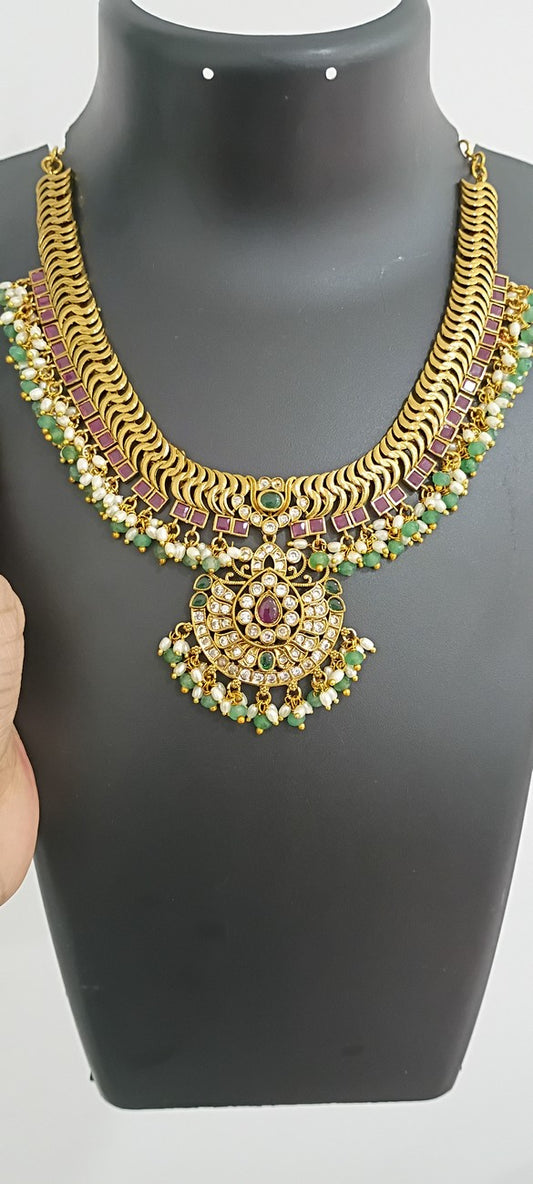 Neckset with Earrings N80