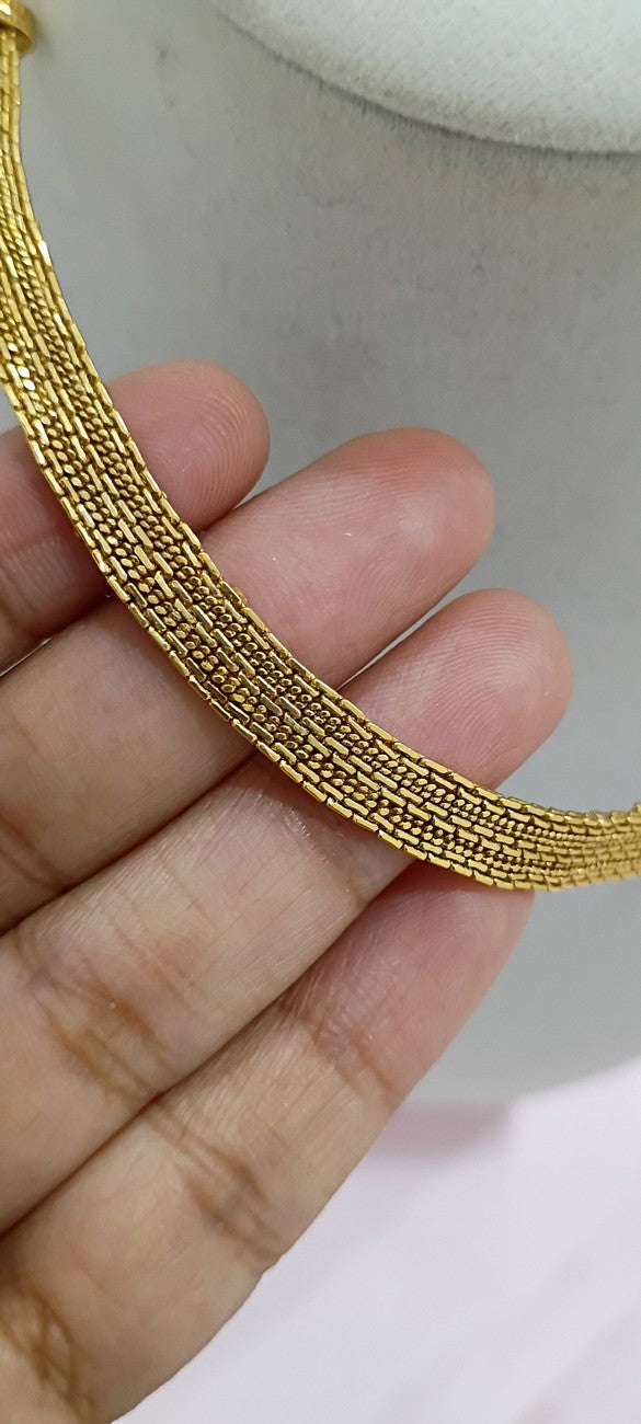 Chains C8