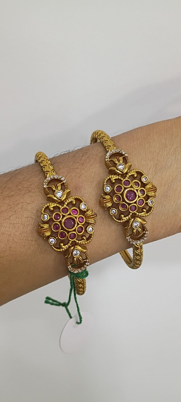 2.4 bangles B41