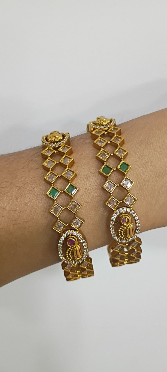 2.6 bangles B40