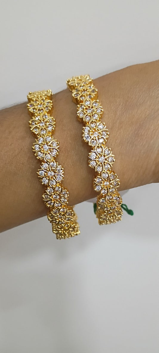 2.4 bangles B39