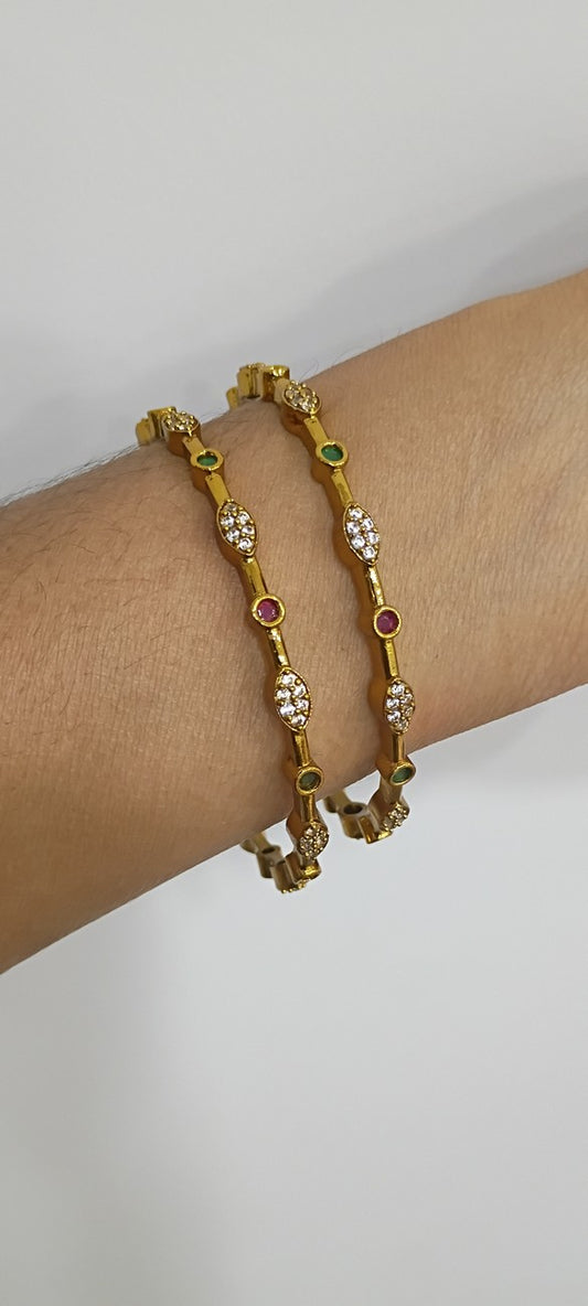 2.8 bangles B38
