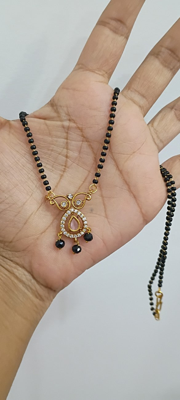 16 inches Black beads chain B79