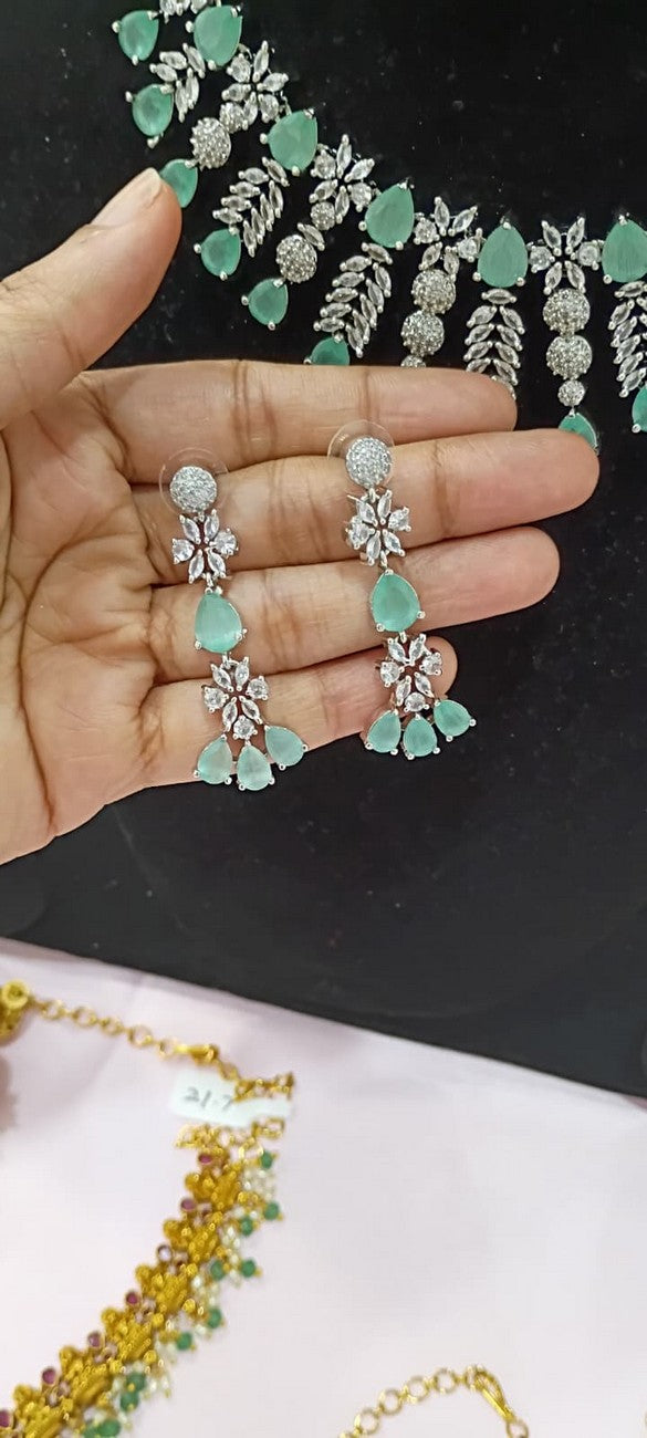 Neckset with Earrings N260