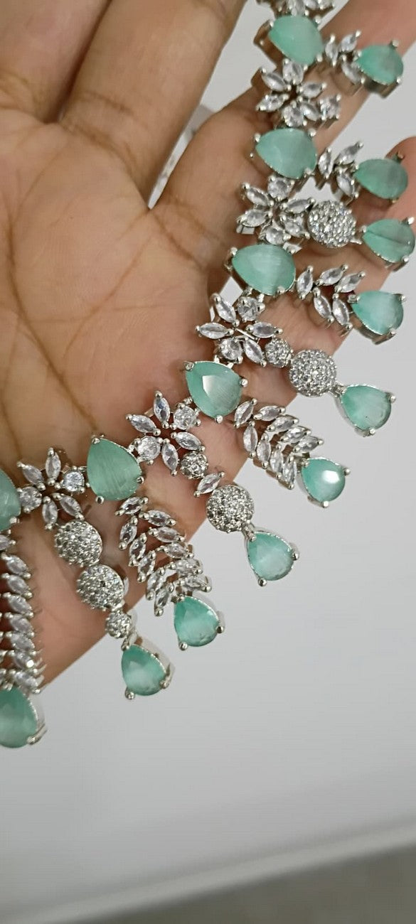 Neckset with Earrings N260