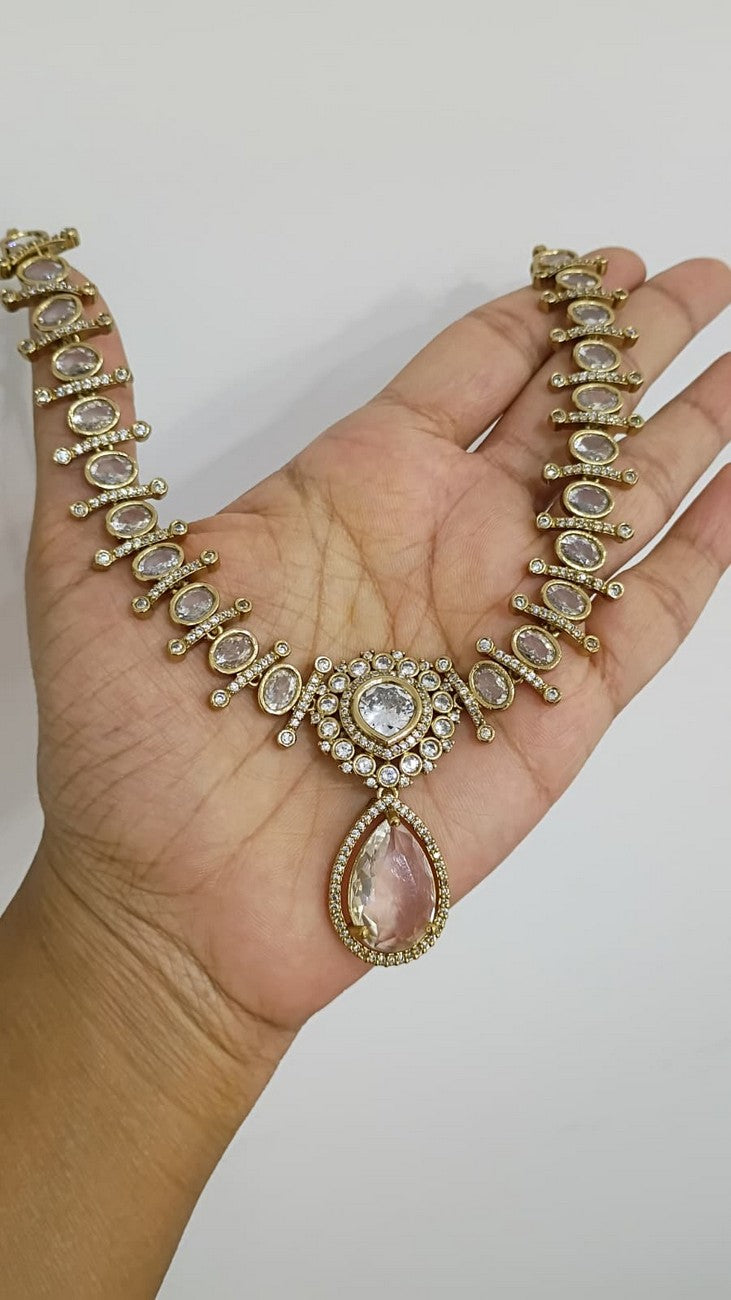 Neckset with Earrings N271